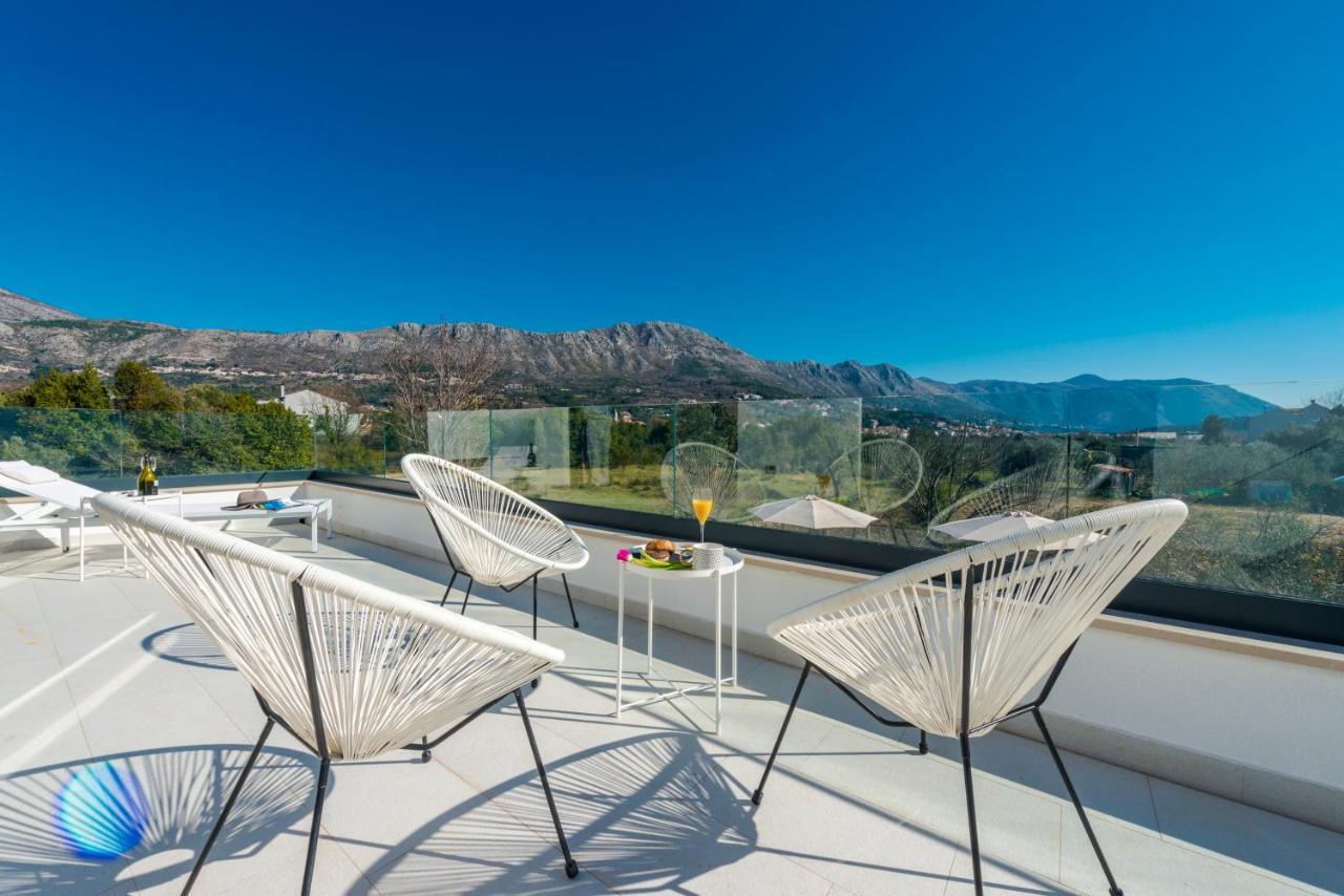 Villa Invigo - Brand New Private Pool Villa Mlini Exterior foto